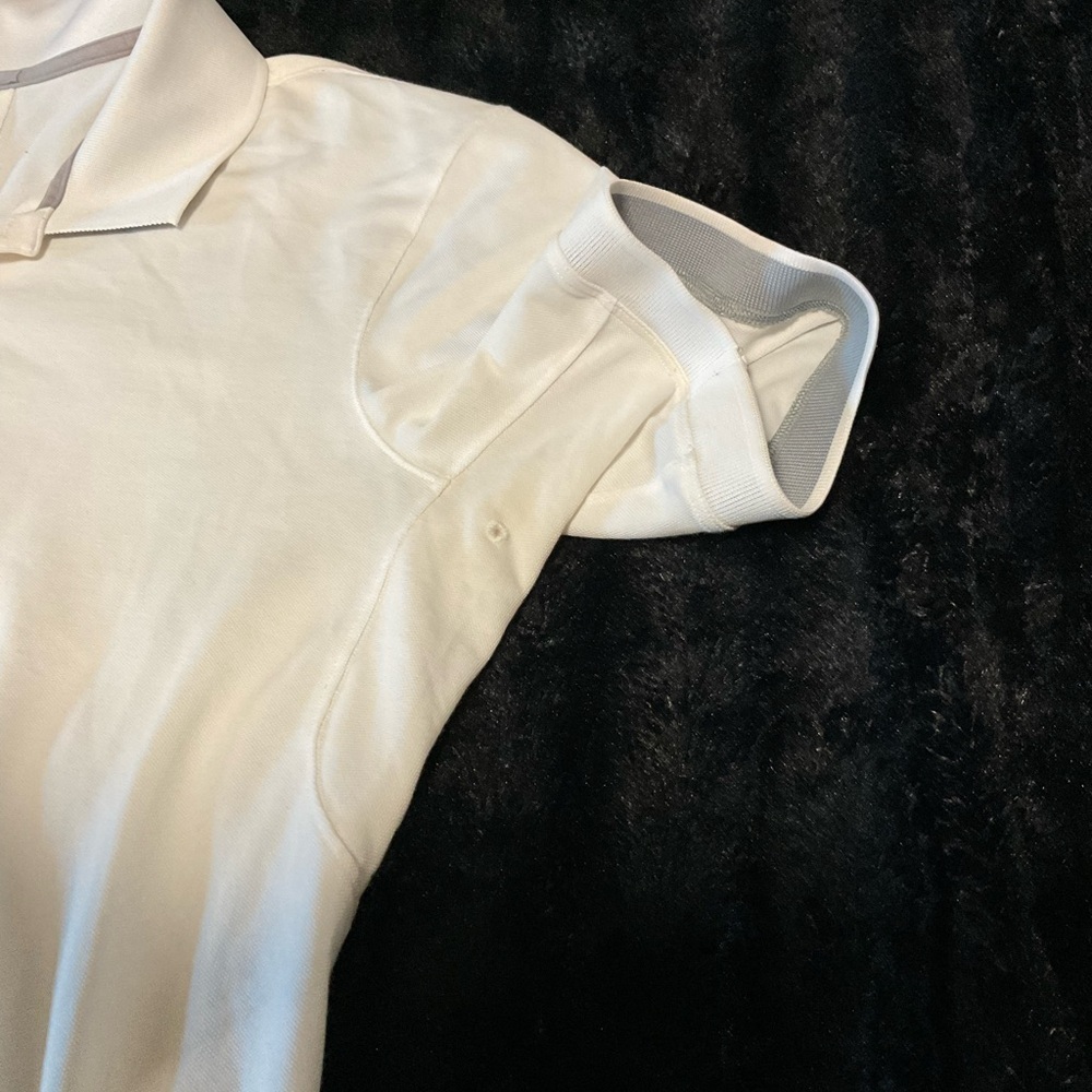 Lululemon Pique Classic-Fit Short-Sleeve Polo Shirt - Picture 3 of 10